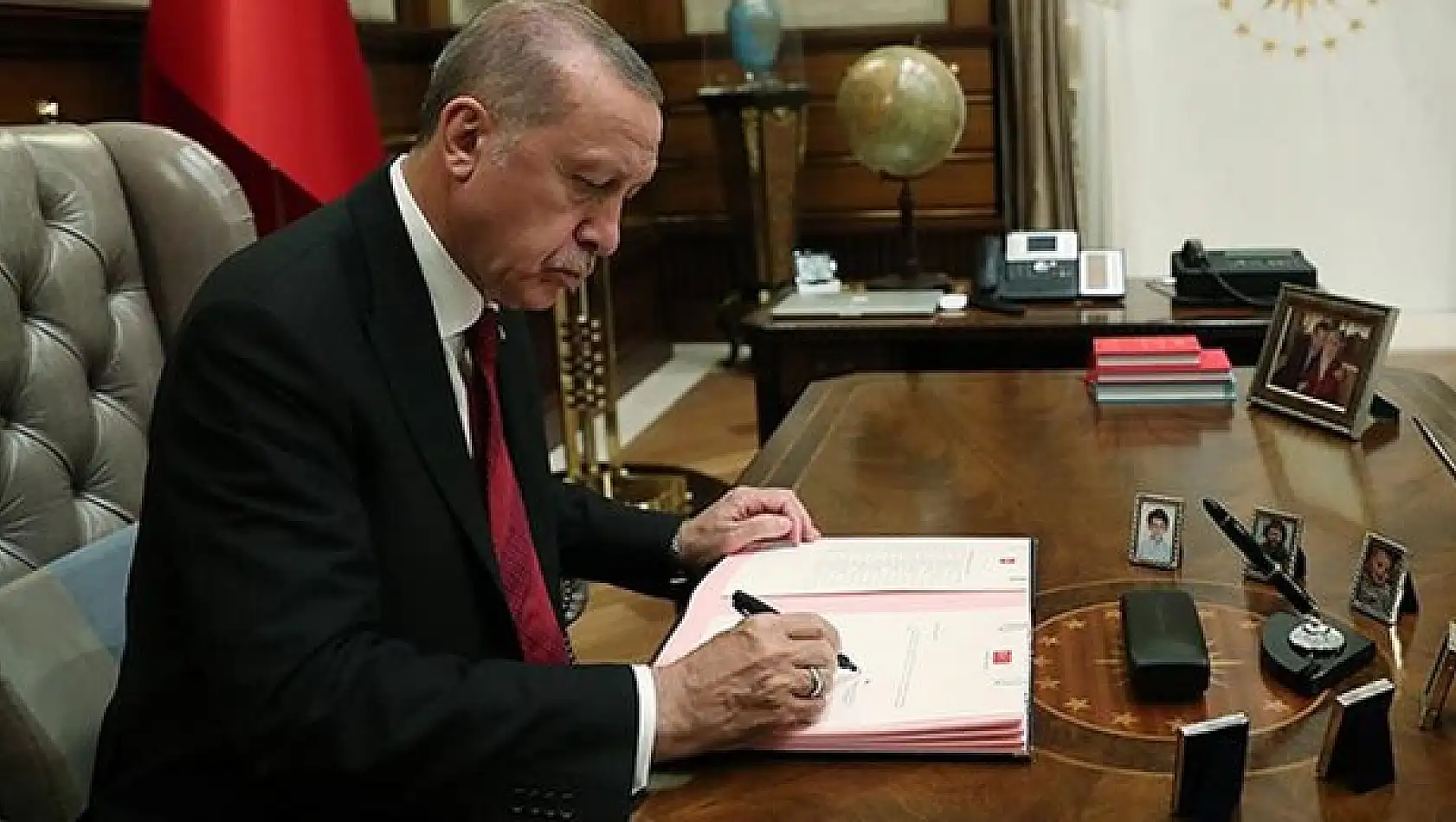 Başkan Erdoğan'dan kritik atamalar! Kim hangi, göreve geldi