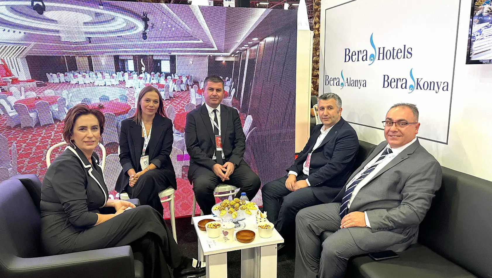 Bera oteller grubu Antalya turizm Fuarı'nda ziyaretçilerini ağırladı