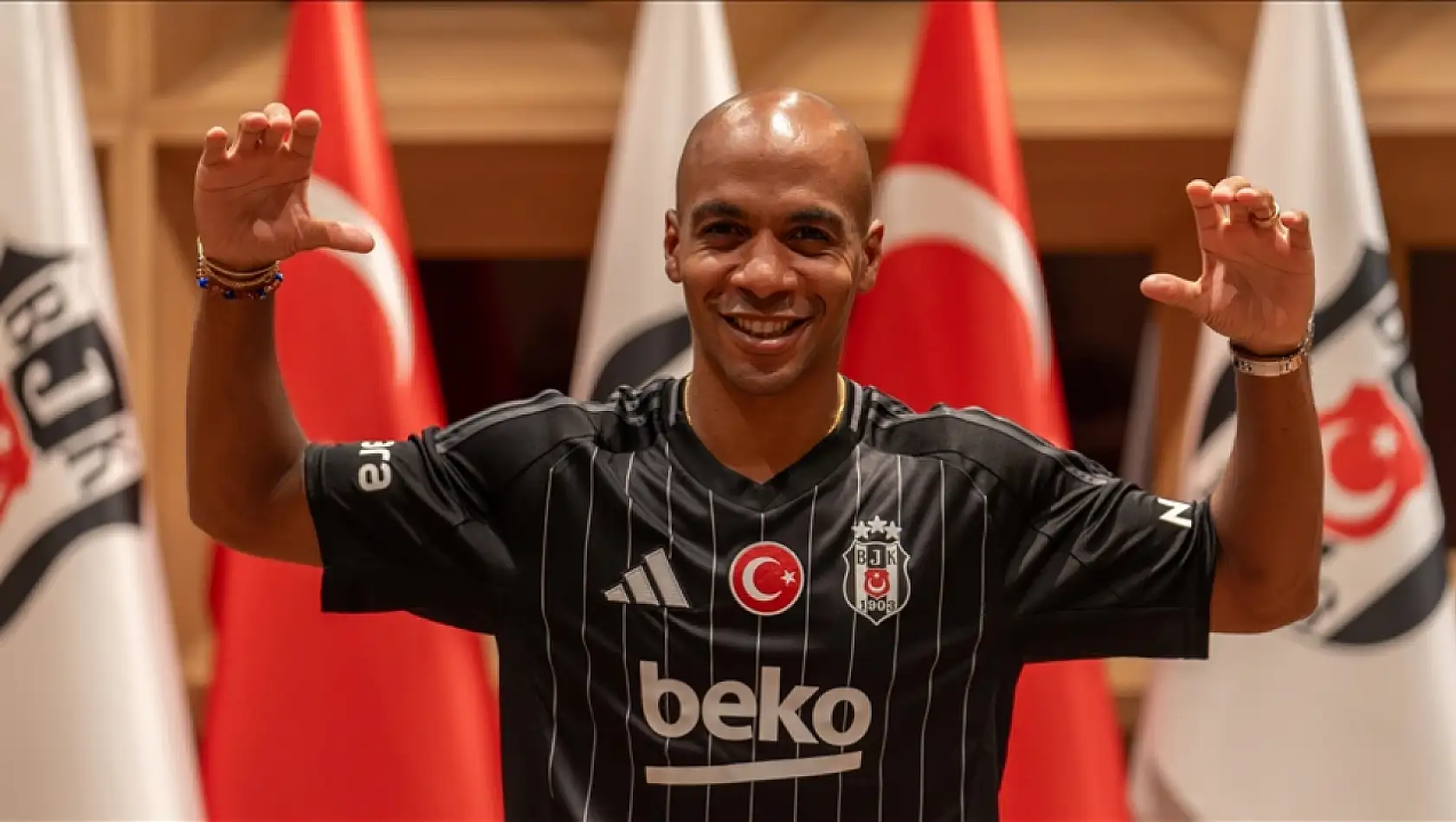 Beşiktaş, Joao Mario transferini duyurdu