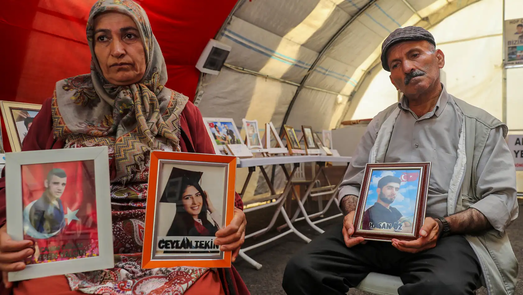 Diyarbakır Anneleri, Evlatları İçin HDP İl Binası Önündeki Oturma Eylemini Sürdürüyor