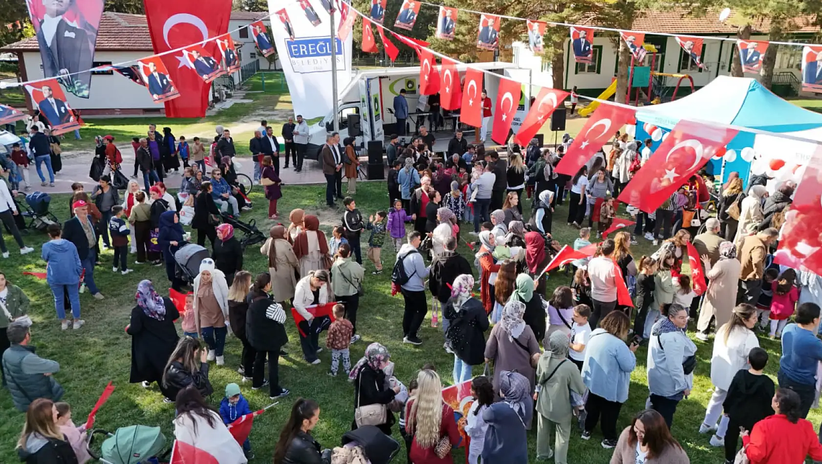 Ereğli'de Cumhuriyet'in 102. yılı: Coşku tavan yaptı, etkinlikler yoğun ilgi gördü