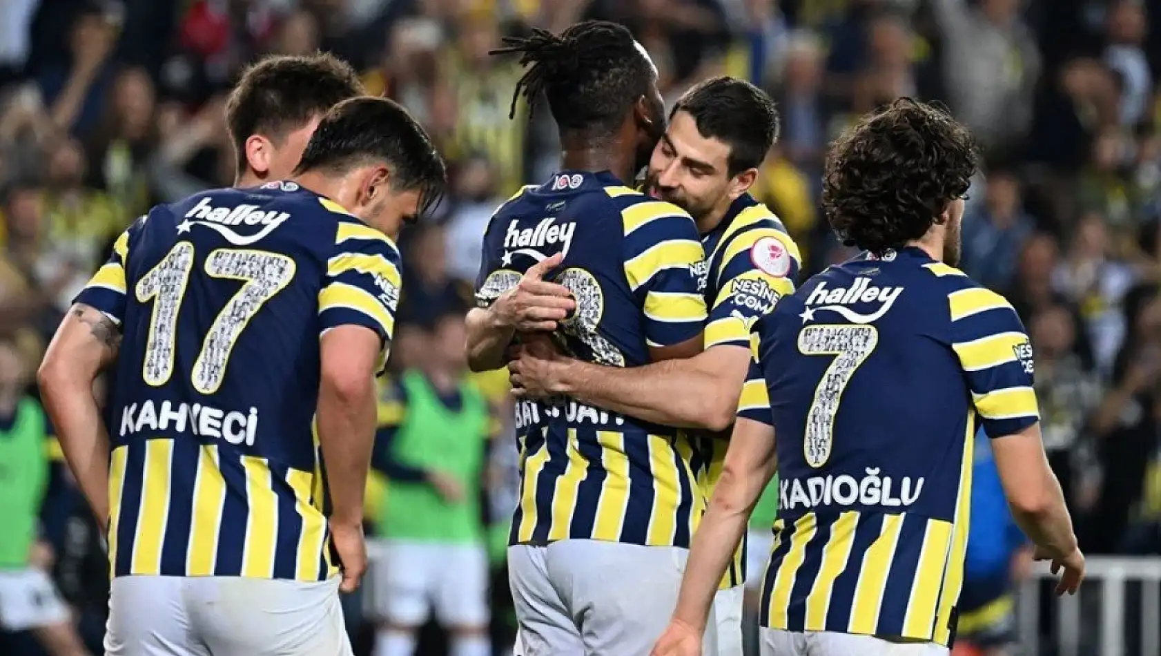 Fenerbahçe, Pazar Günü top başı yapıyor