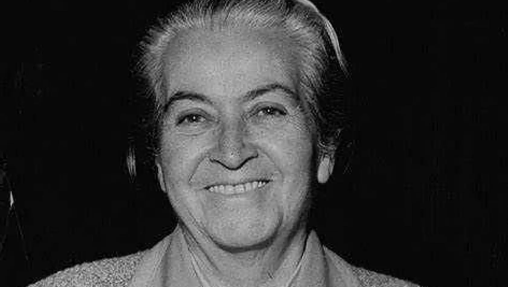 Gabriela Mistral'ın eserlerinin Latin Amerika edebiyatındaki etkisi nedir?