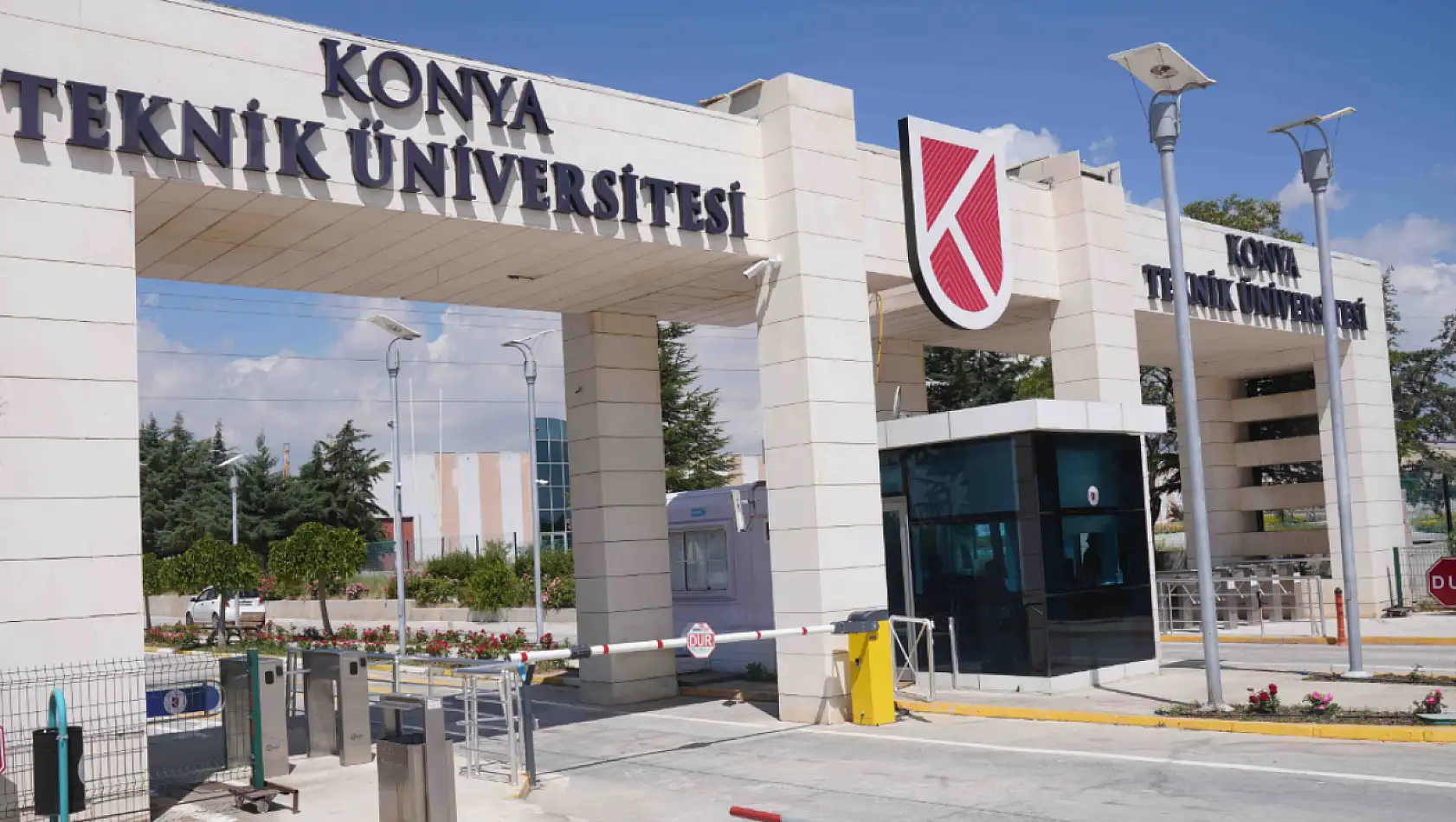 Konya'daki üniversite YÖK'ün 2025 raporunda başarı grafiğini yükseltti!