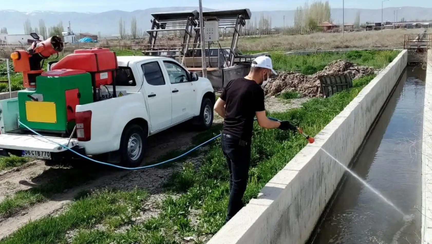 Konya'da haşerelerle mücadele