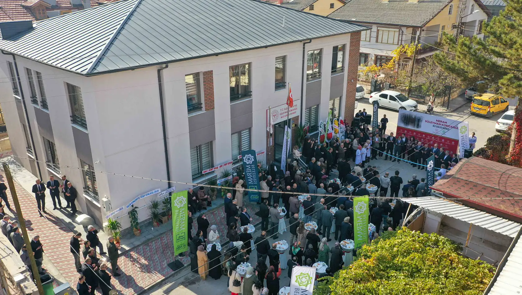 Konya sağlıkta hız kesmiyor: Meram'a tam donanımlı yeni tesis