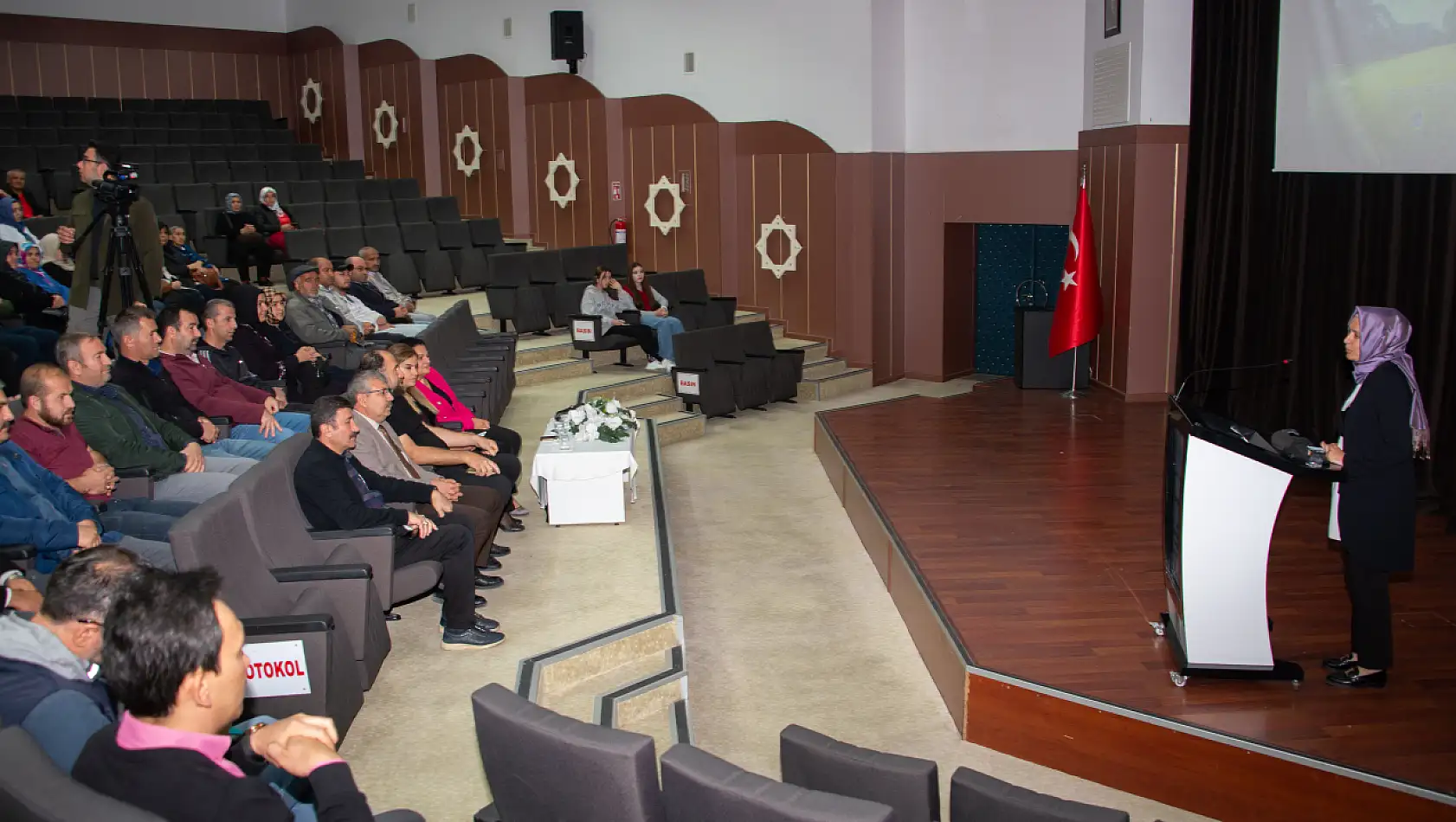 Konya Selçuk Üniversitesinde Çevre ve Sıfır Atık Farkındalığı eğitimi verildi