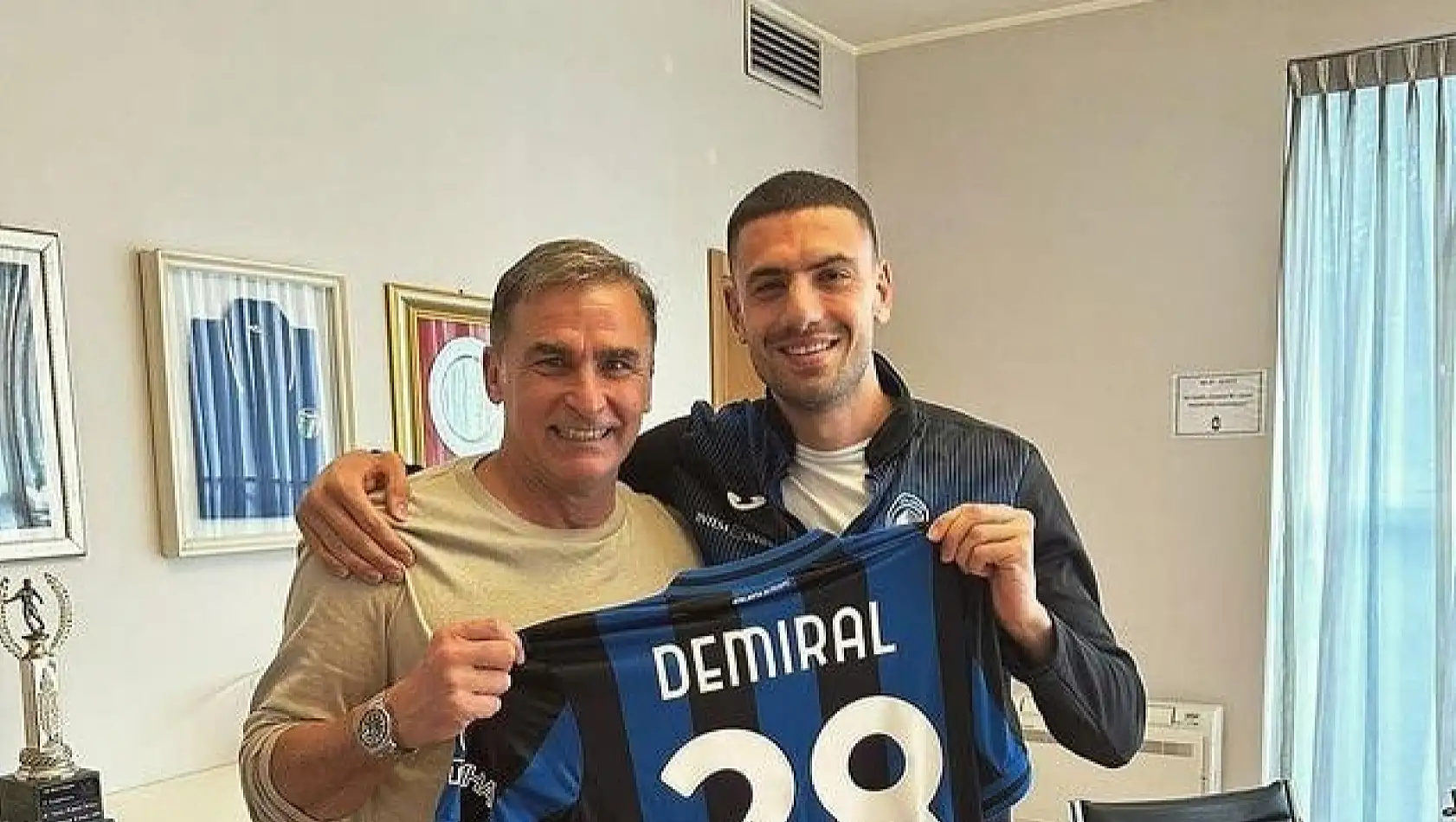 Kuntz, Merih Demiral ile bir araya geldi