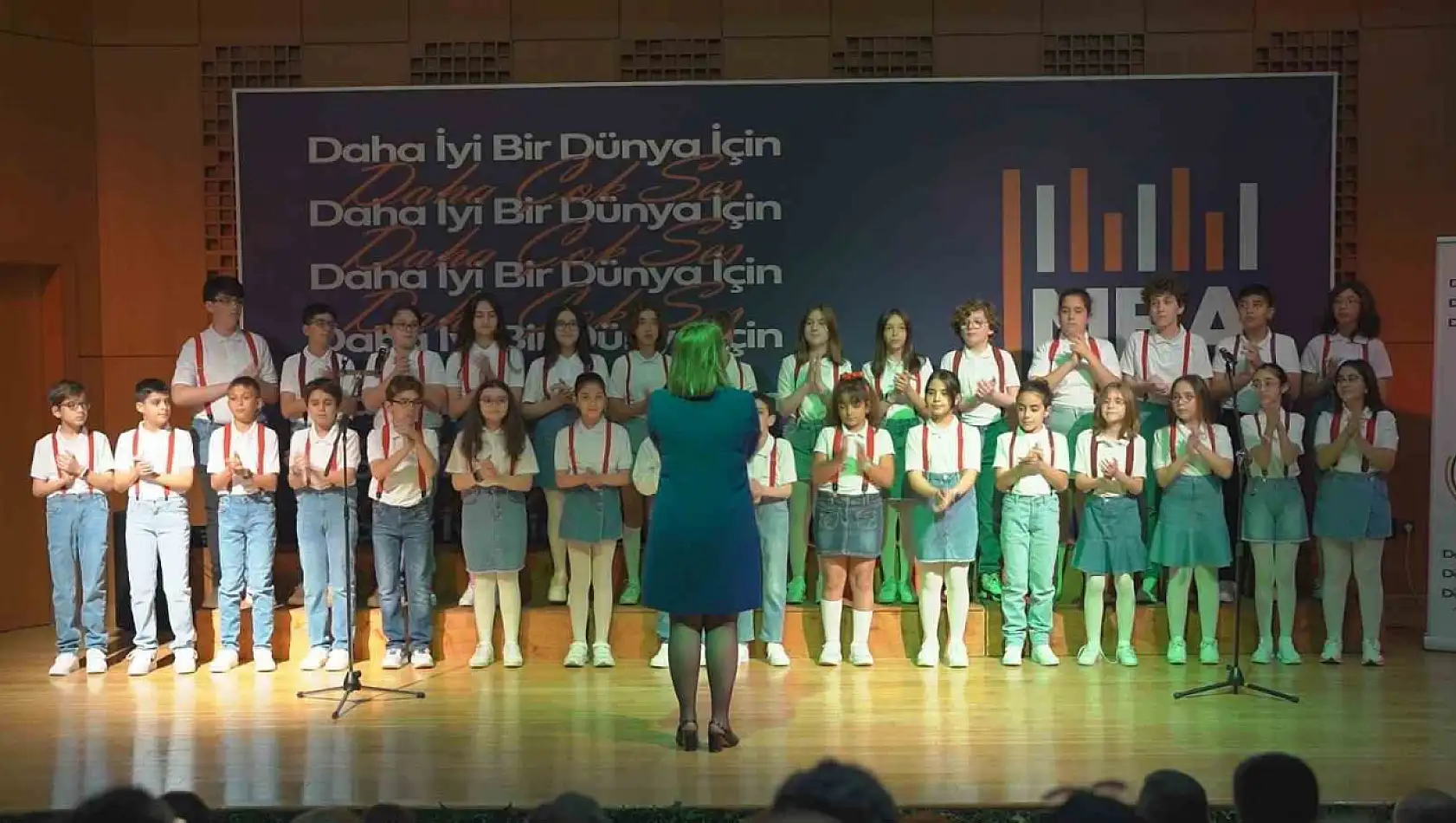 MBA Okulları Korolar Festivali'nde 530 Öğrenci Sahne Aldı