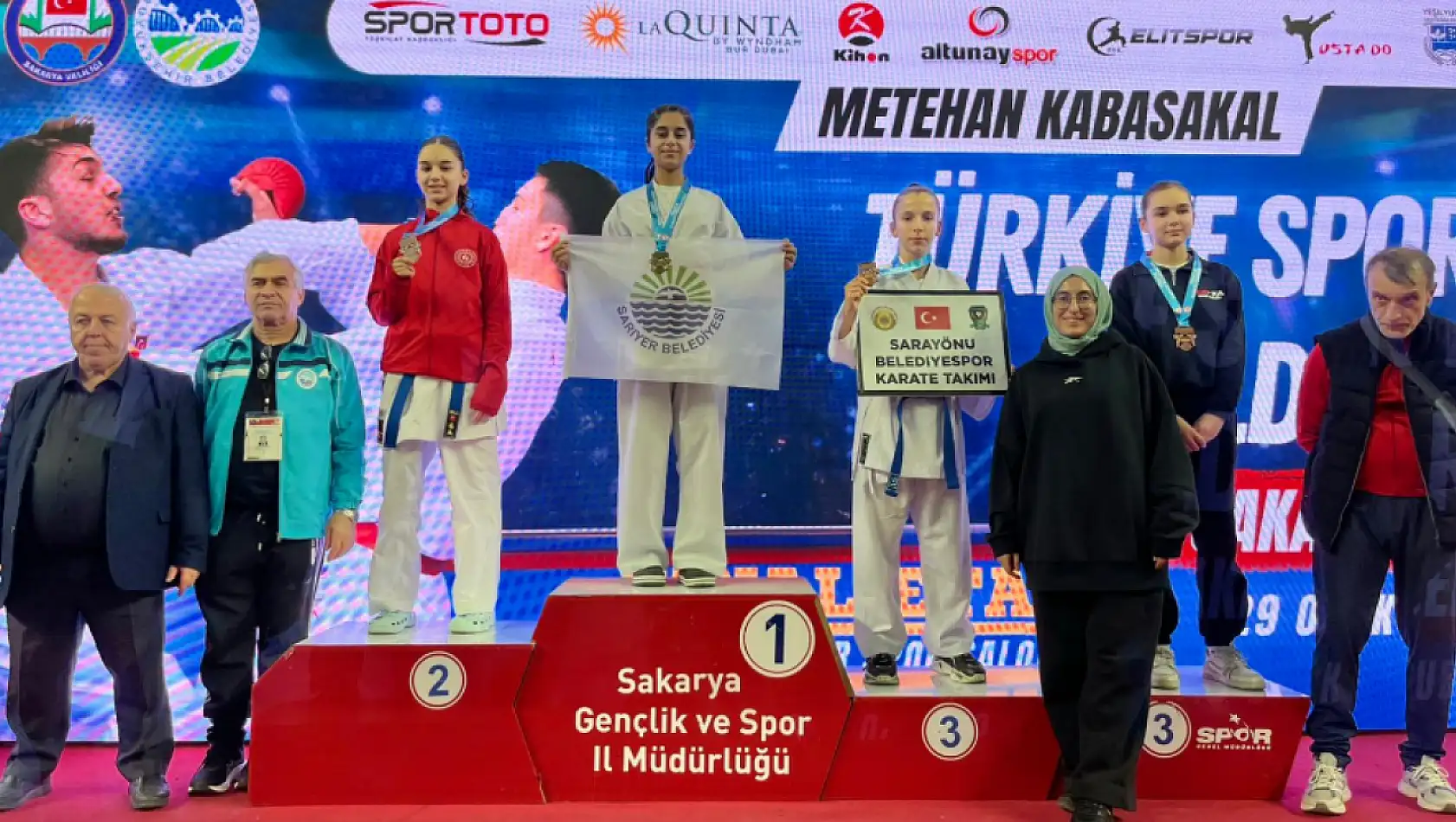 Sarayönü Belediyespor'dan Süper Toto Türkiye Yıldızlar Ligi'nde büyük başarı