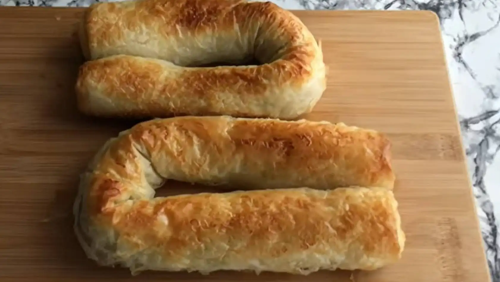 Sarıyer Börekçisinin börek tarifi… Tadına bakan aradaki farkı bulamıyor.