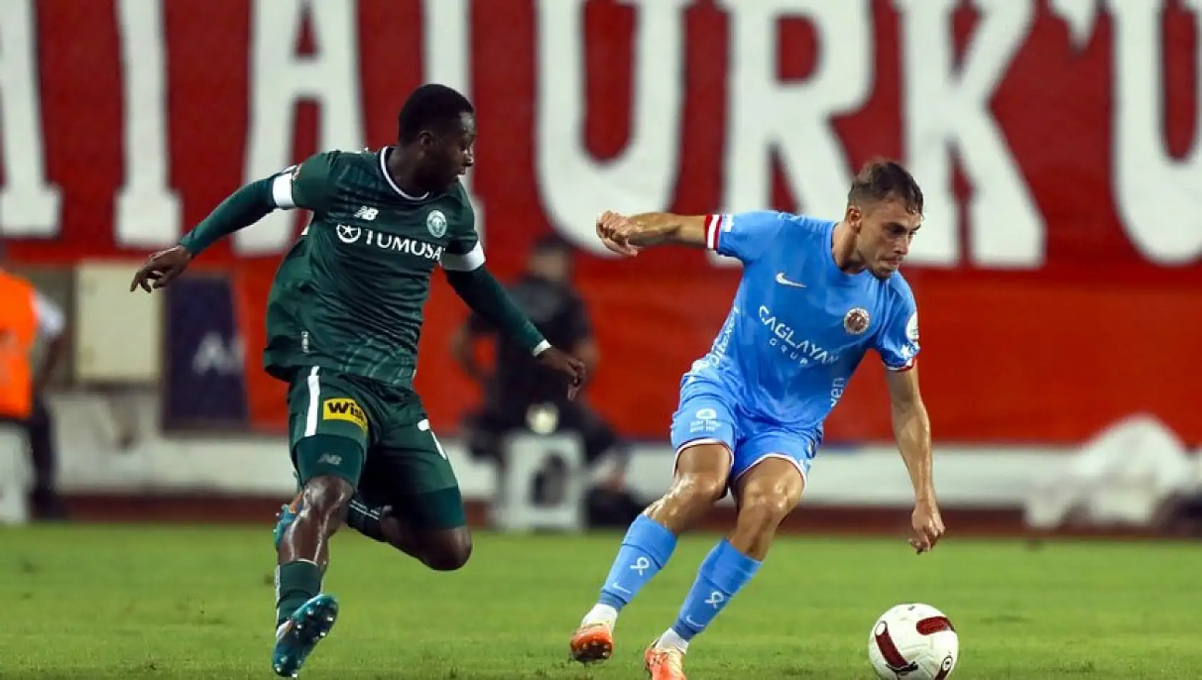 Mete Kazaz'dan Aleksandar  Stanojevic'e: Teknik direktör katkısı nerede?