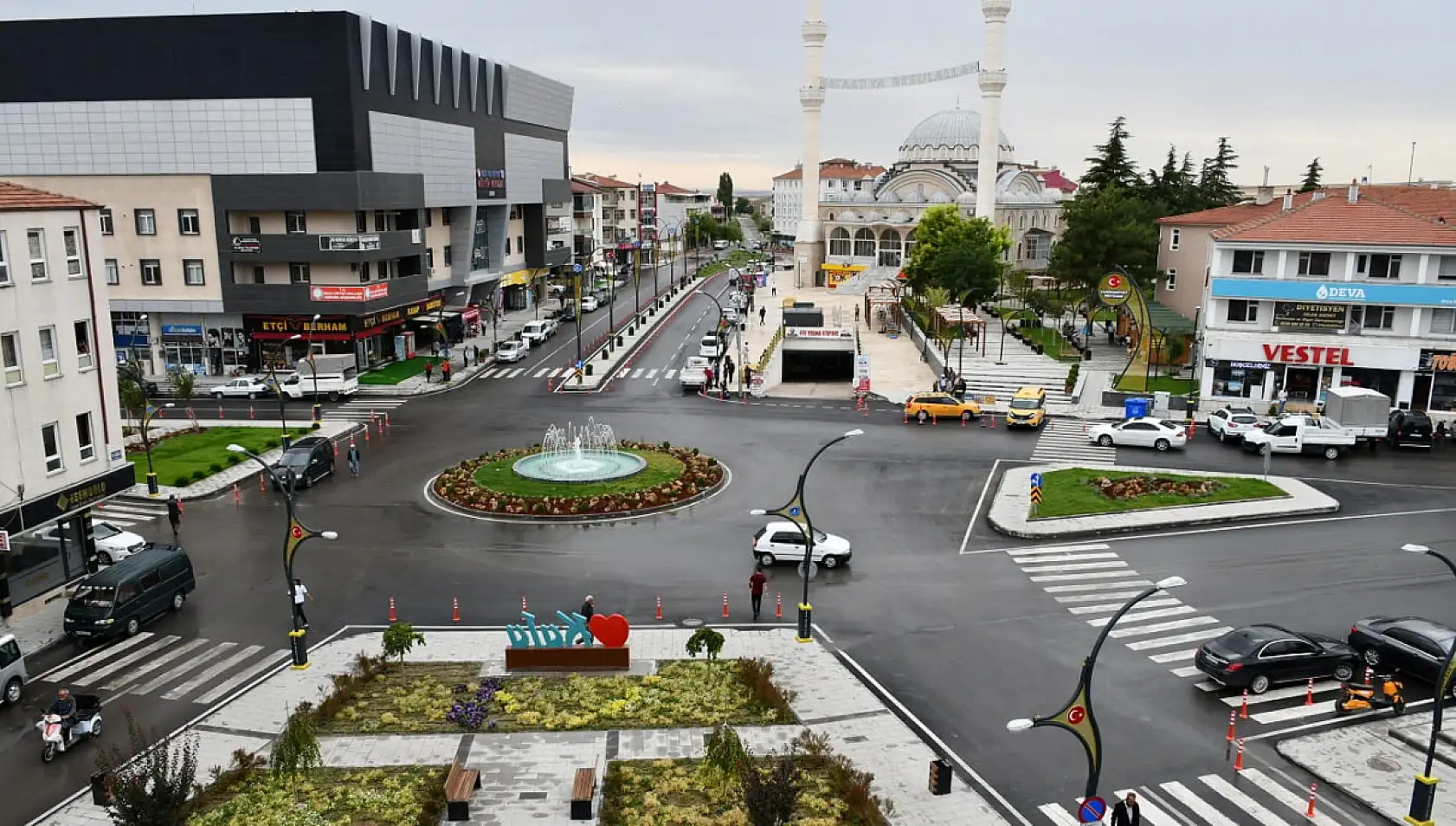 Konya'da kadınlar şehrin nabzını tutuyor: İşte ilçelere göre en yoğun kadın nüfusu