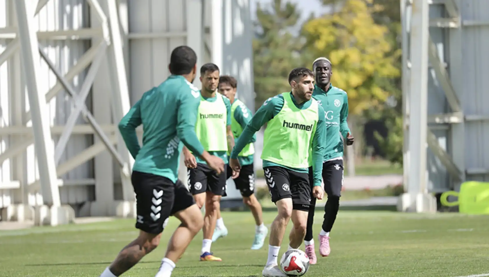 TAKTİK ANALİZ! Konyaspor Kocaelispor'u nasıl geçer? İşte maçın şifresi...