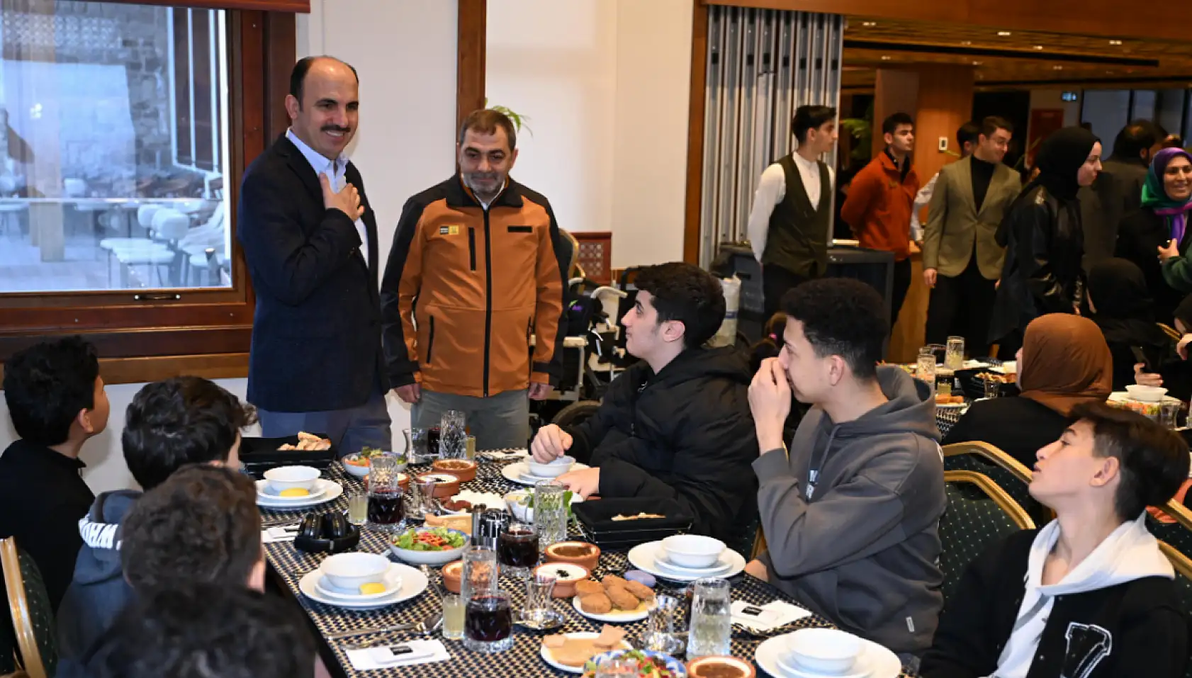 Akyokuş'ta dayanışma sofrası: Gazzeli aileler ve Konya bir arada