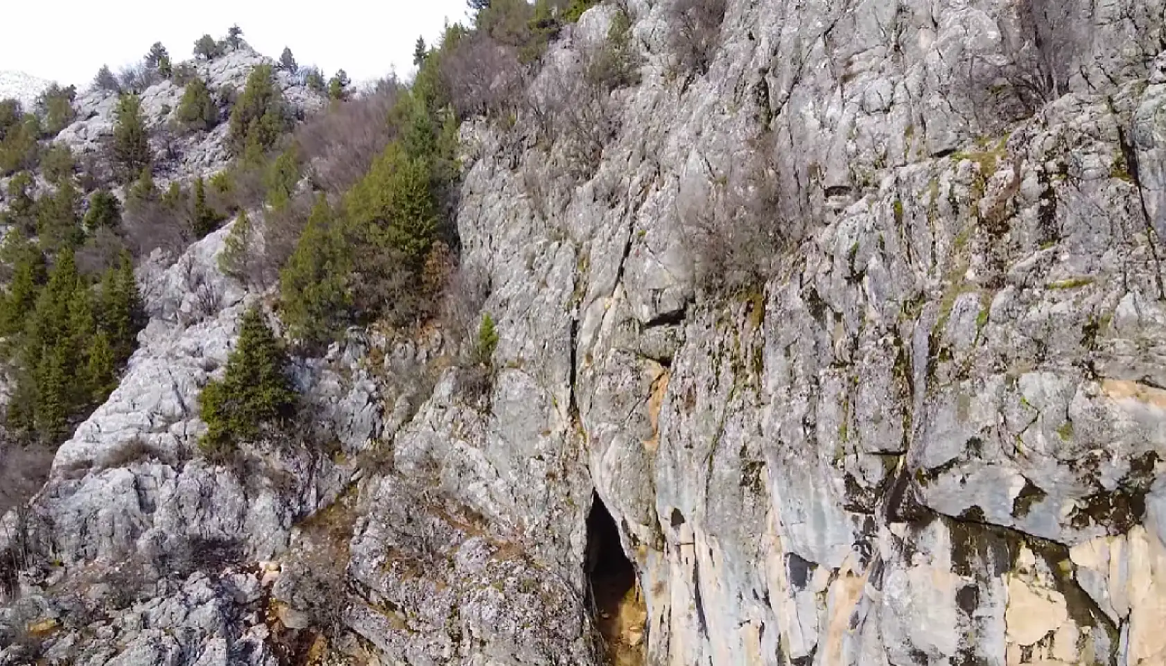Konya'nın en gizemli noktası: Bu mağarayı görmeden geçmeyin!