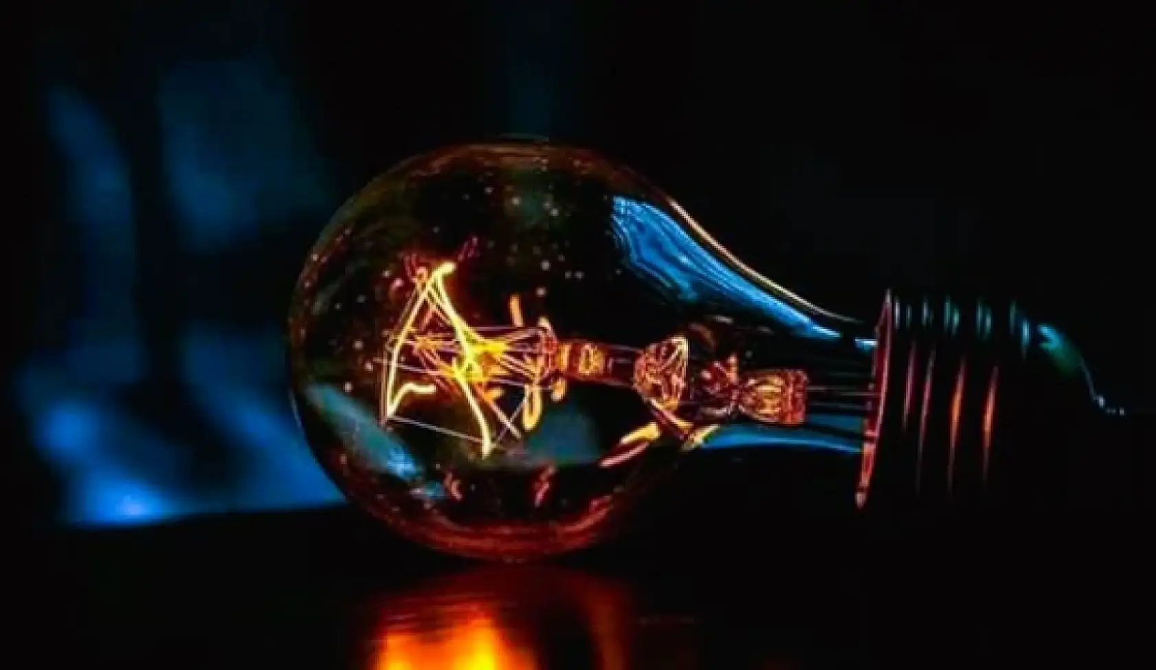 Karatay'daki birçok mahalle karanlığa gömülecek: Elektriklerin kesileceği adresler belli oldu!