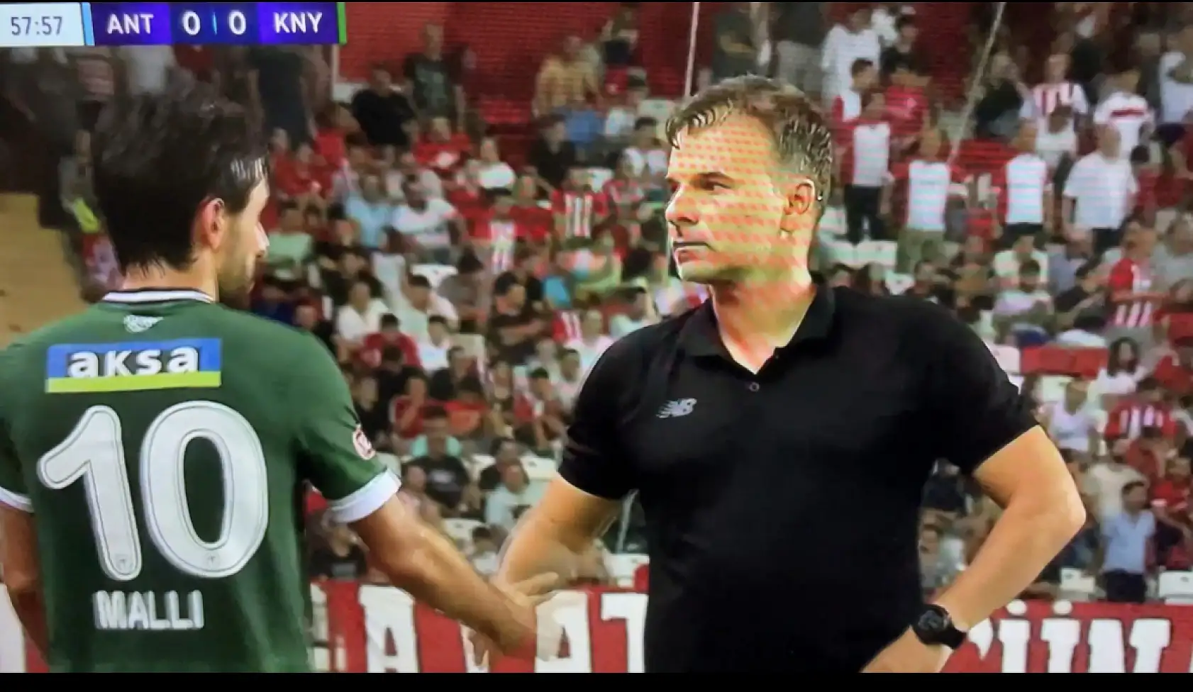 Mete Kazaz: Gerekiyorsa Yunus Mallı'yla yumruklaşırsın