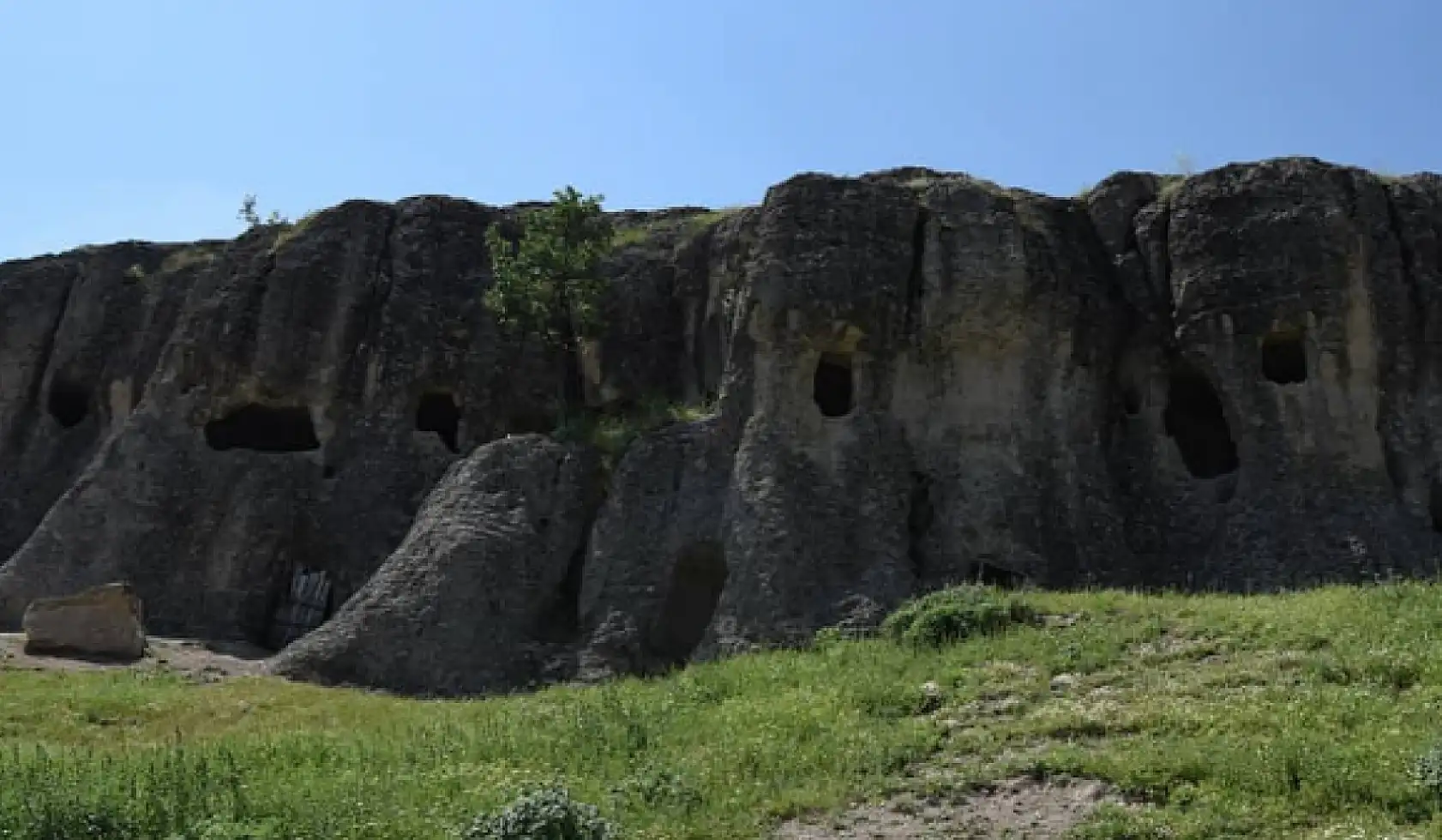 Çok az kişi biliyor: Konya'daki dağda köy yerleşimi var!