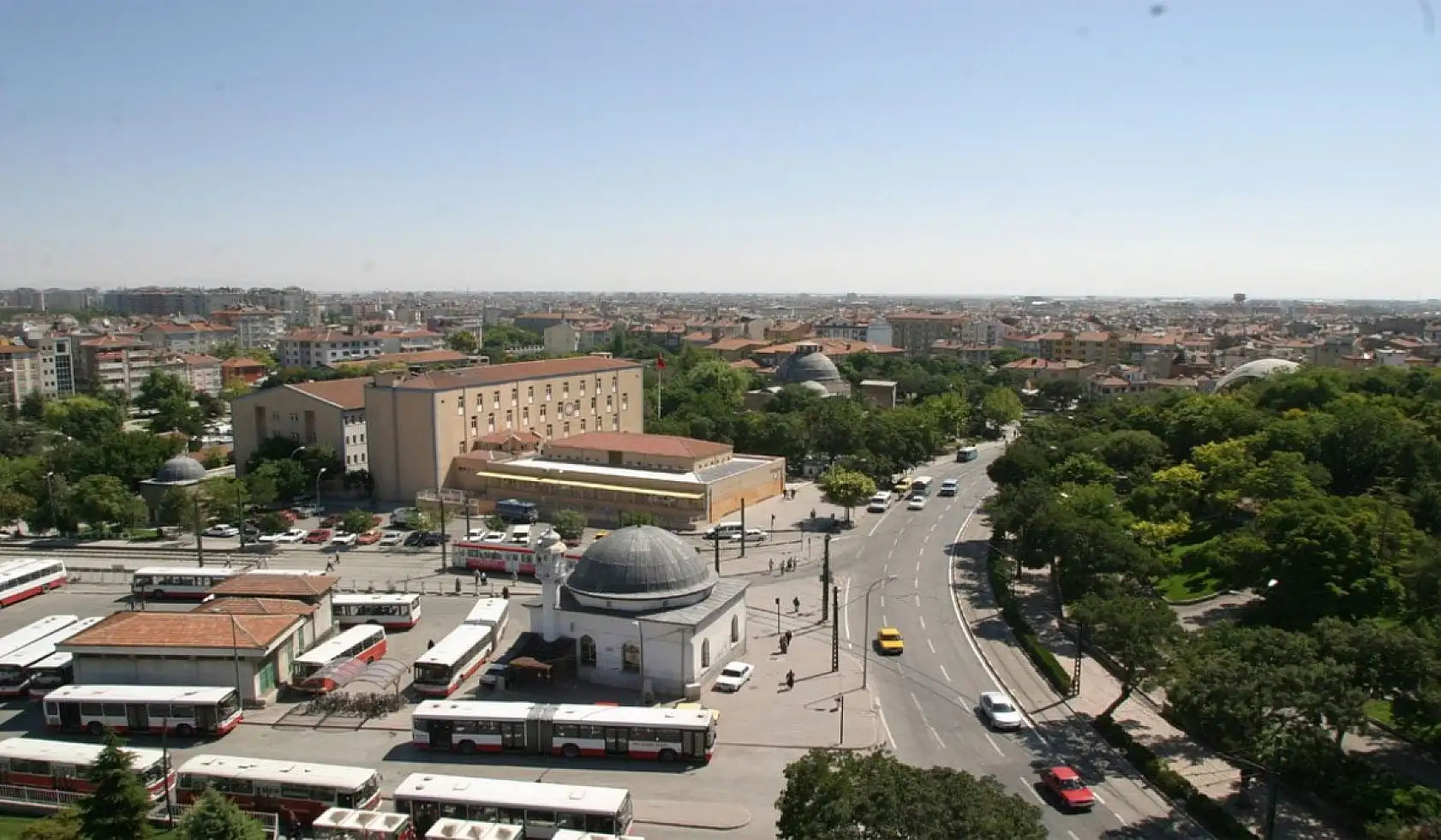 Yapay zeka önerdi: Konya'da trafikten uzak 10 alternatif güzergah!