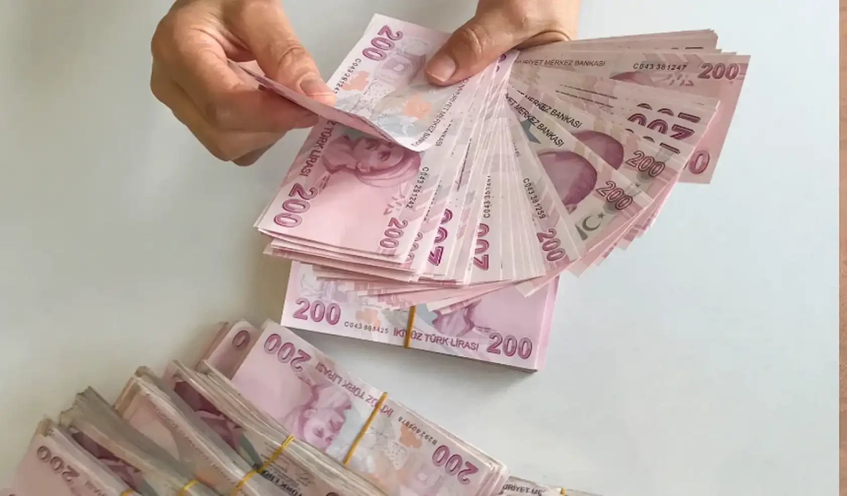 Emeklilikte yaş sınırı değişiyor mu? Uzman isimden kritik açıklama…