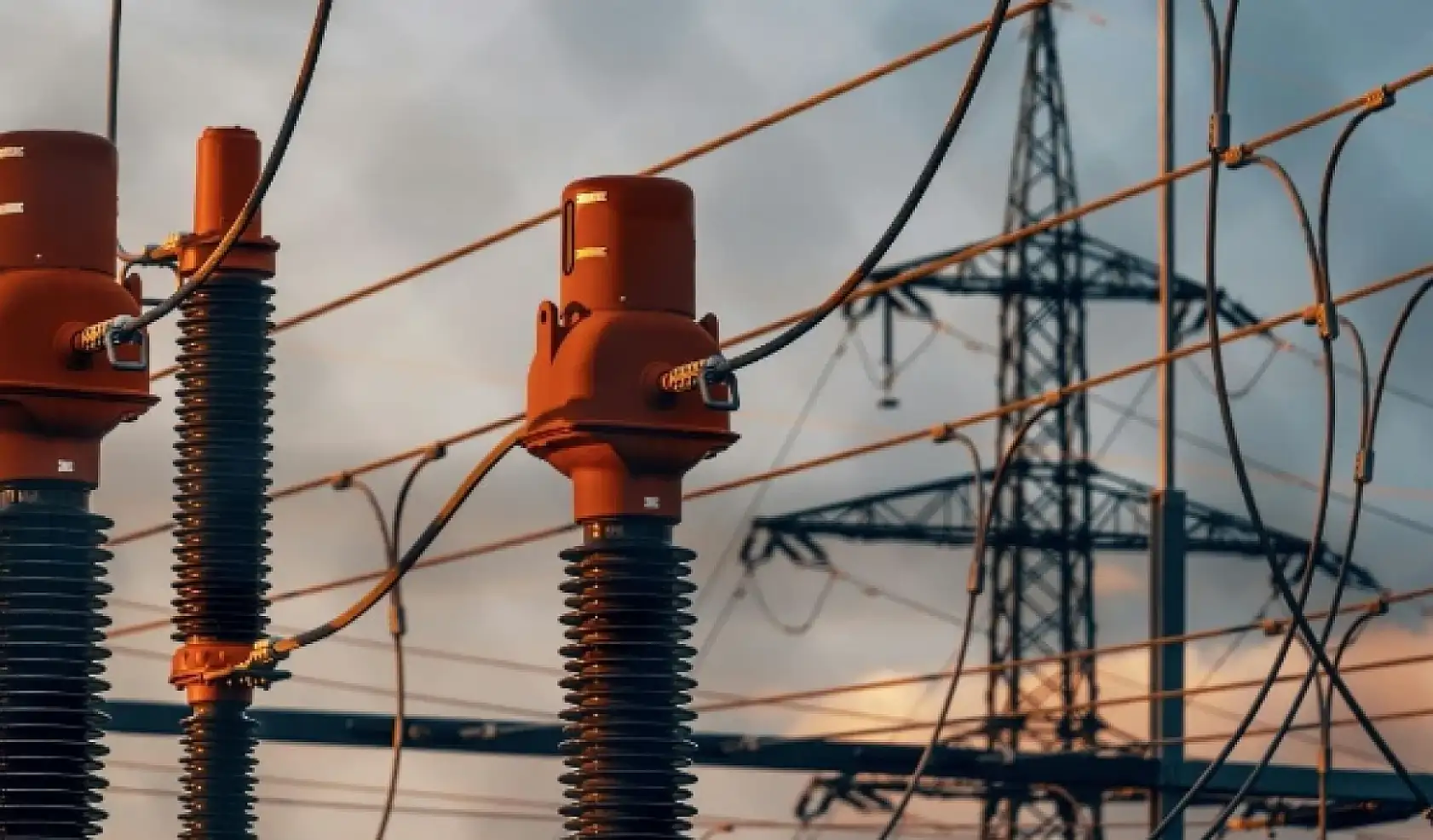 Karatay'daki  birçok adrese uyarısı verildi: Elektrik kesintisi yaşanacak!