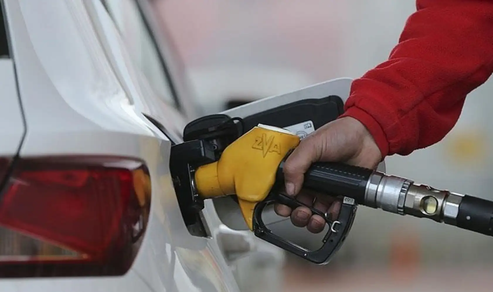 24 Ağustos 2024 akaryakıt fiyatları açıklandı...