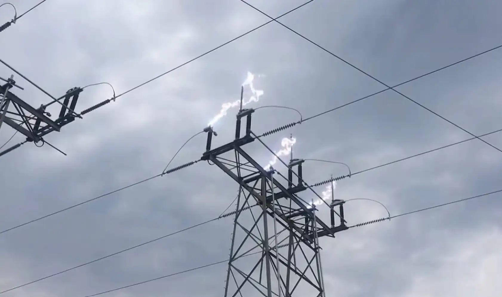 Konya'nın merkez ilçeleri dikkat! Elektrik kesintileri saatlerce sürecek! İşte o adresler…