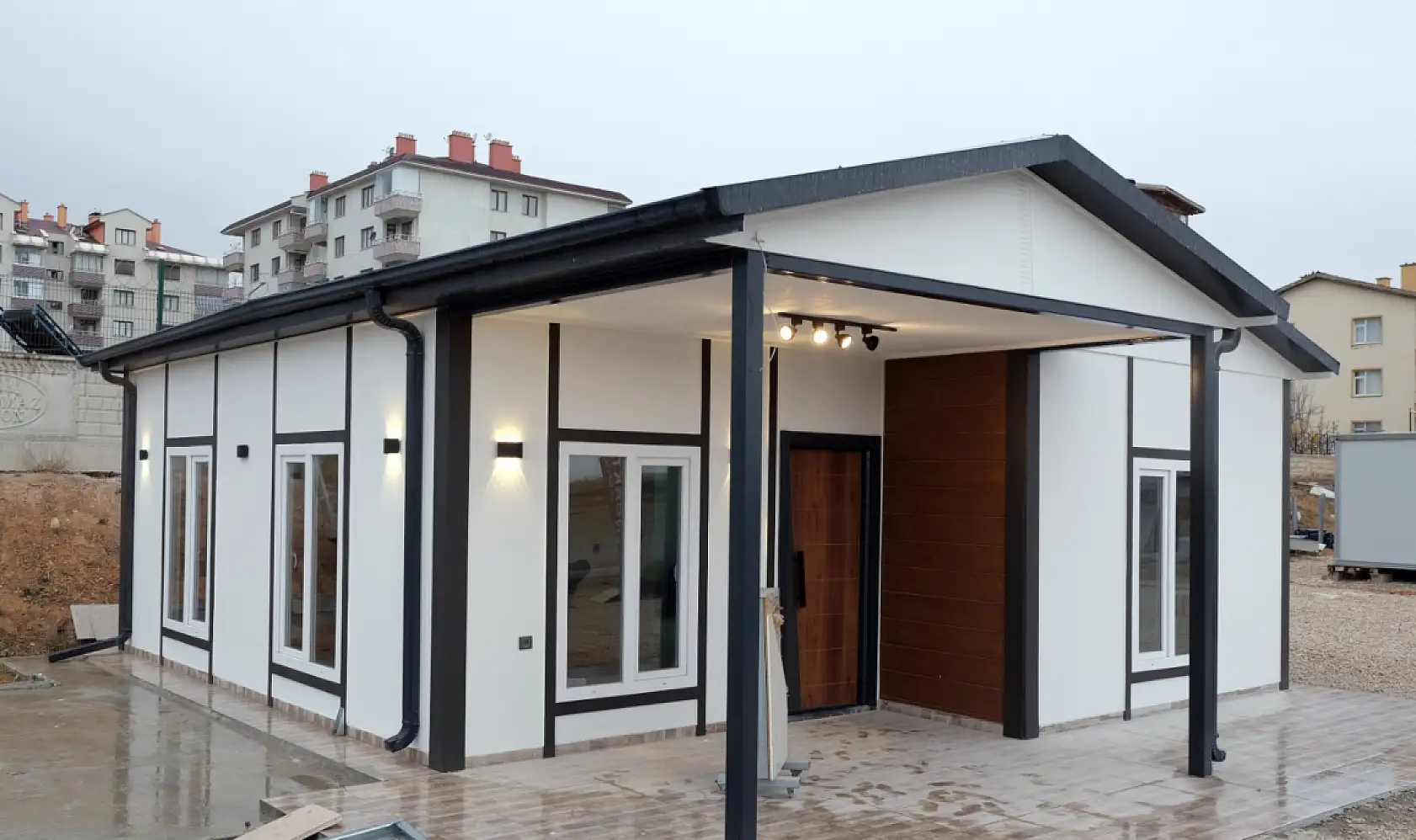 Konya'da artan konut maliyetlerine mühendis Sancaktar'dan prefabrik reçetesi