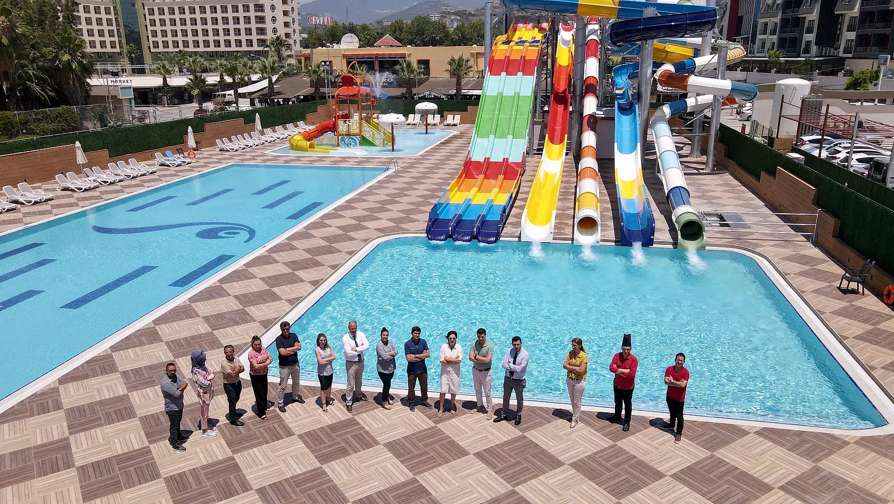 30 Milyon TL'lik Yeni Aile Havuzunu Hizmete Aldı