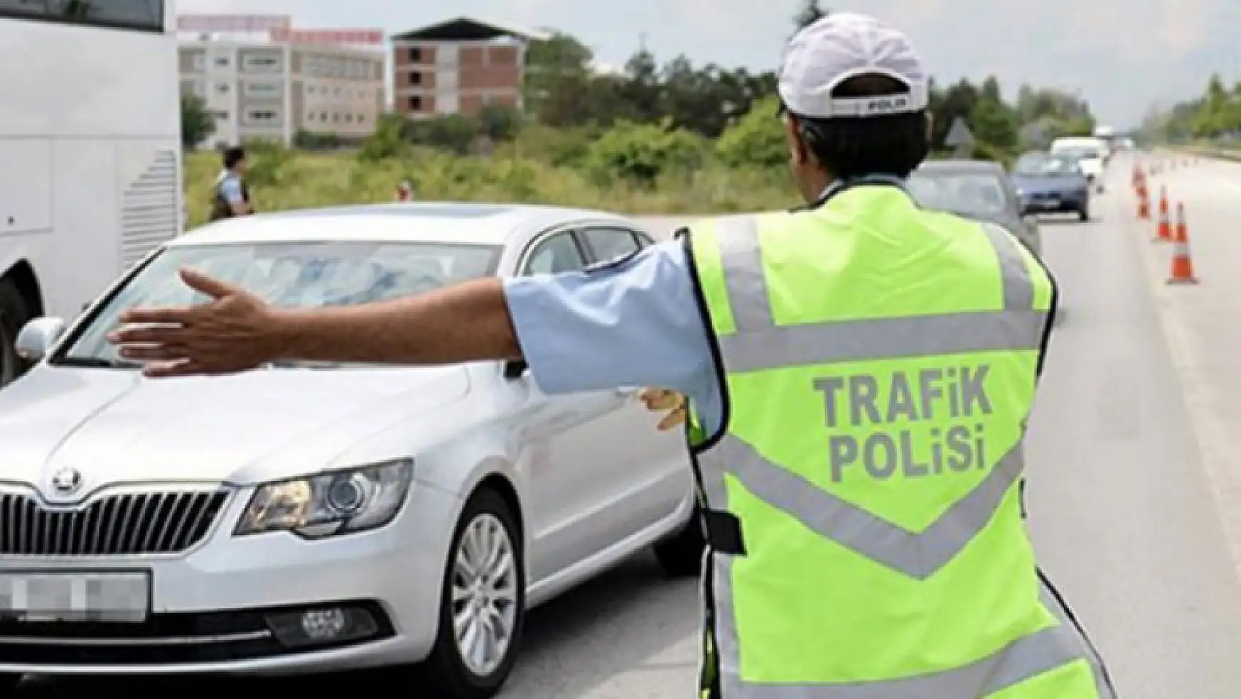 Konya'da trafik denetimlerinde 1 milyon 544 bin lira ceza