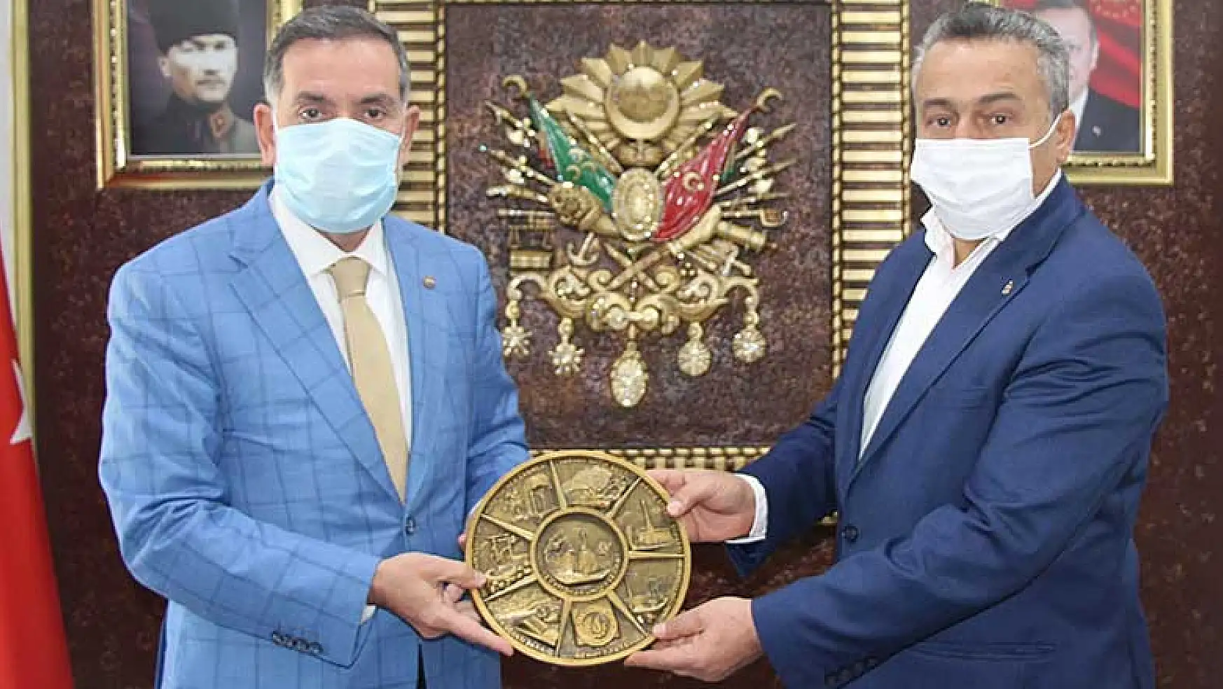 Ahmet Zenbilci'den Başkan Tutal'a ziyaret