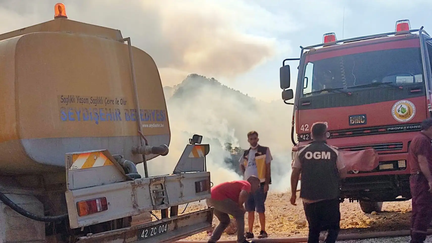 Konya Seydişehir Belediyesi'nden yangın bölgesindeki çalışmalara destek