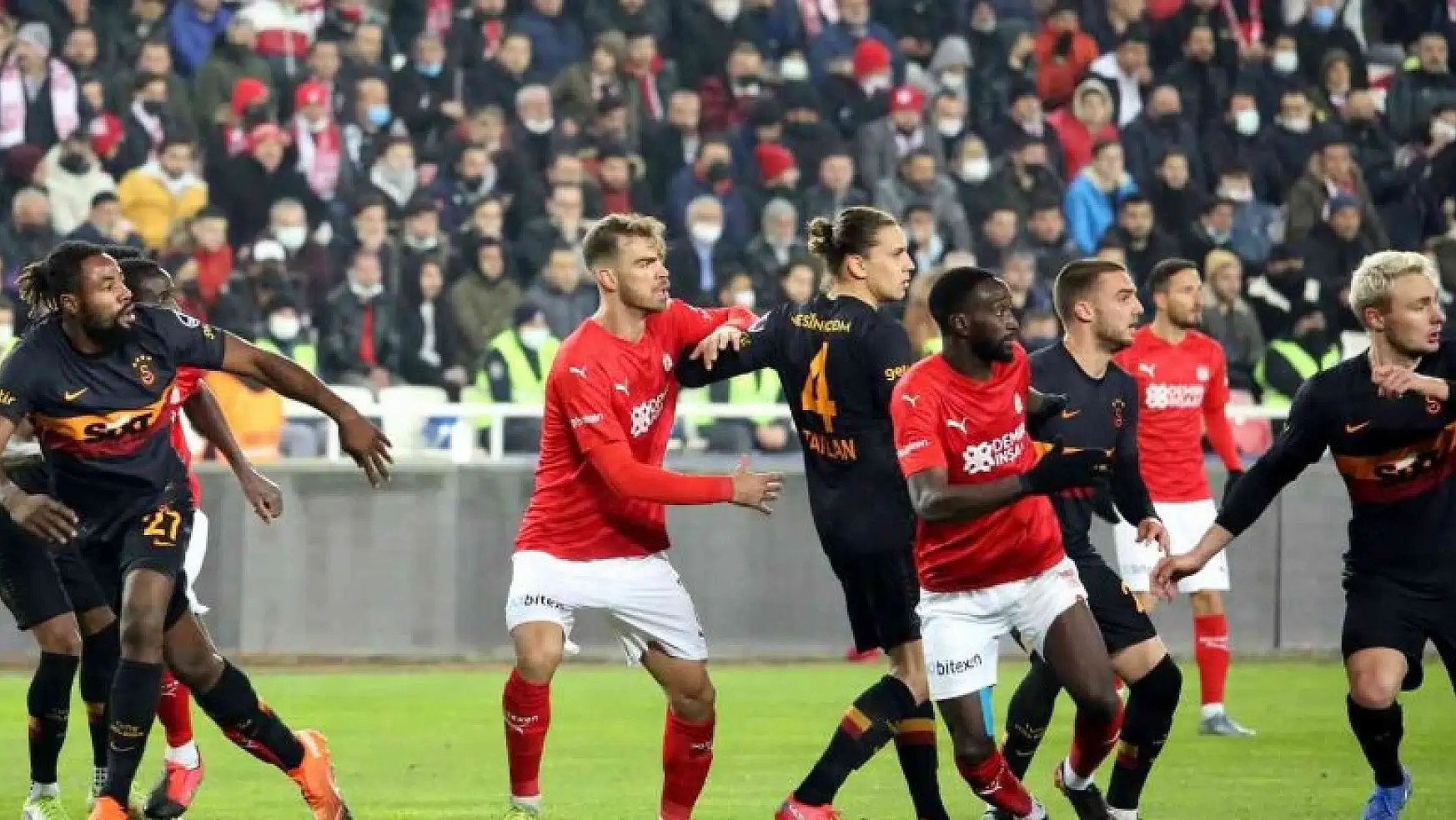 Galatasaray ile Sivasspor 32. randevuda