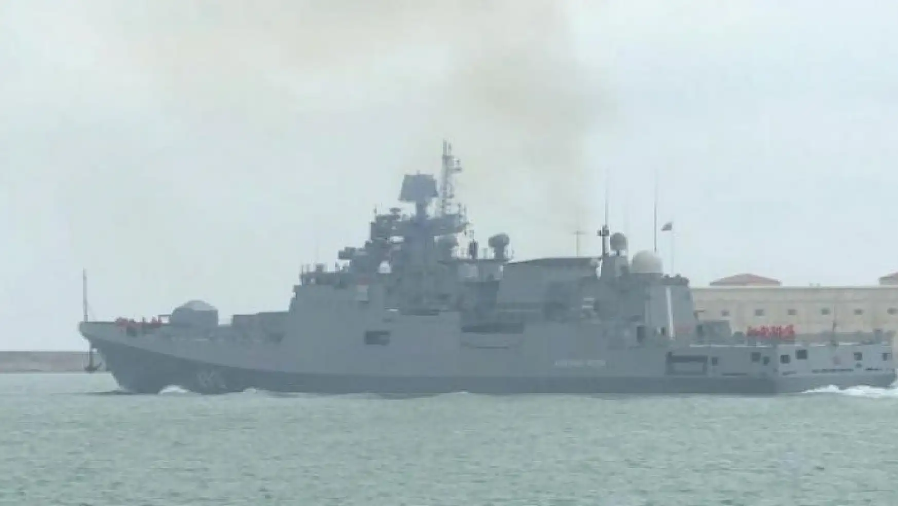 Ukrayna Rus gemisini, Rusya Odessa'yı vurdu