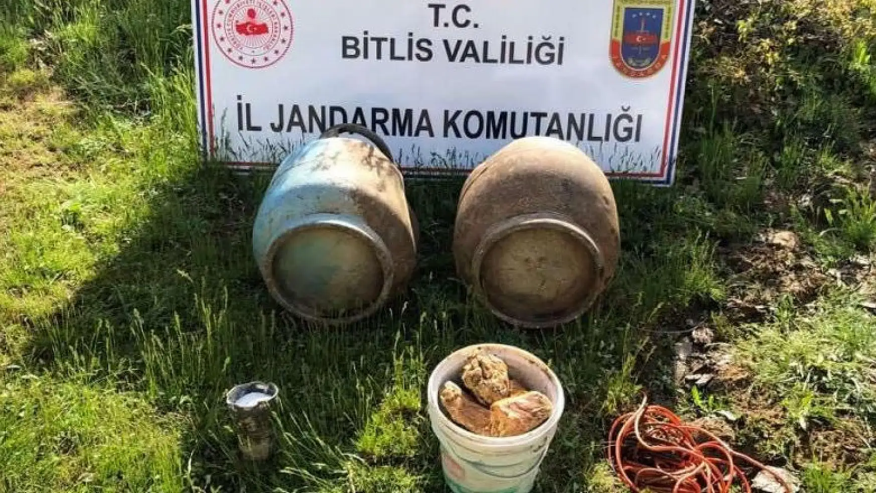 Bitlis'te tespit edilen patlayıcı imha edildi