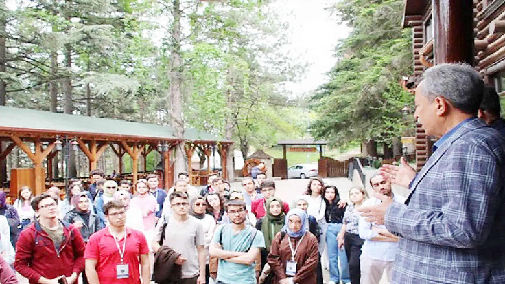 Tıp Fakültesi Öğrencileri Akşehir'i Gezdi