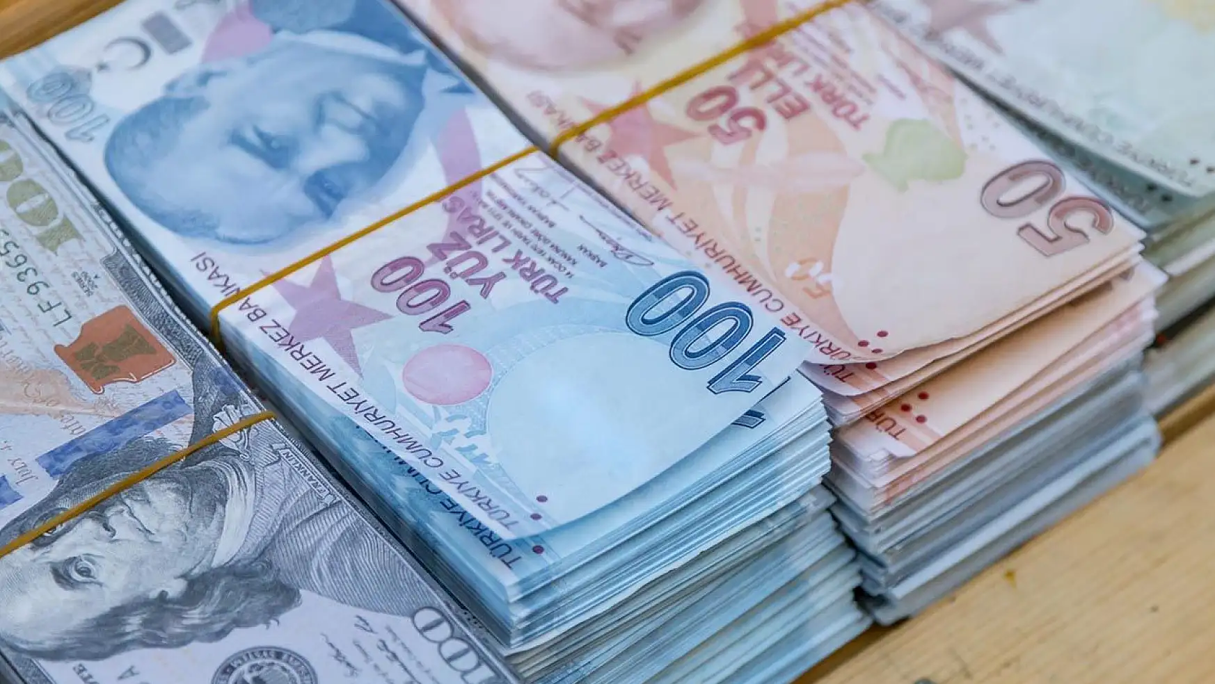 Ağustos ayına özel bankalardan yüksek faiz: 50 bin lira ile gidene şok rakam ödeyecekler