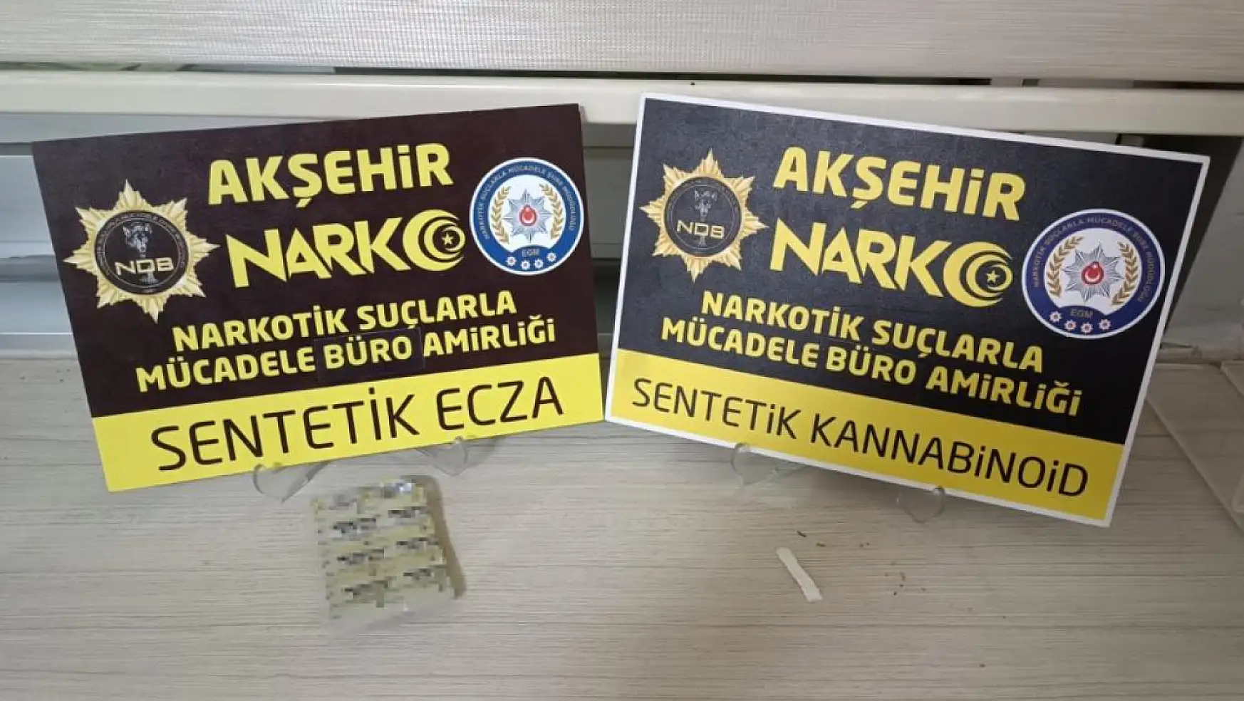 Akşehir'de şüphe üzerinde durdurulan araçta uyuşturucu madde bulundu
