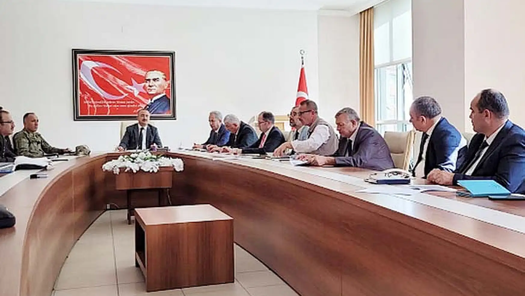 Akşehir'de ilçe güvenlik toplantısı yapıldı