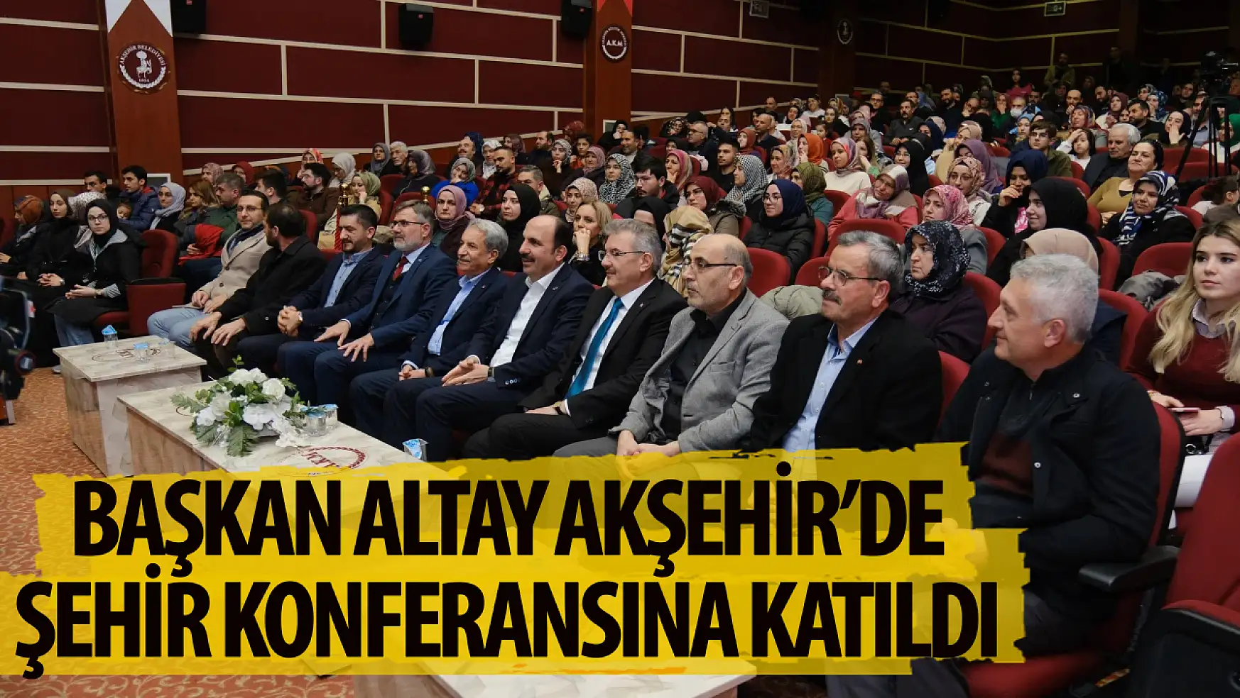 Altay Akşehir'de düzenlenen şehir Konferanslarına katıldı