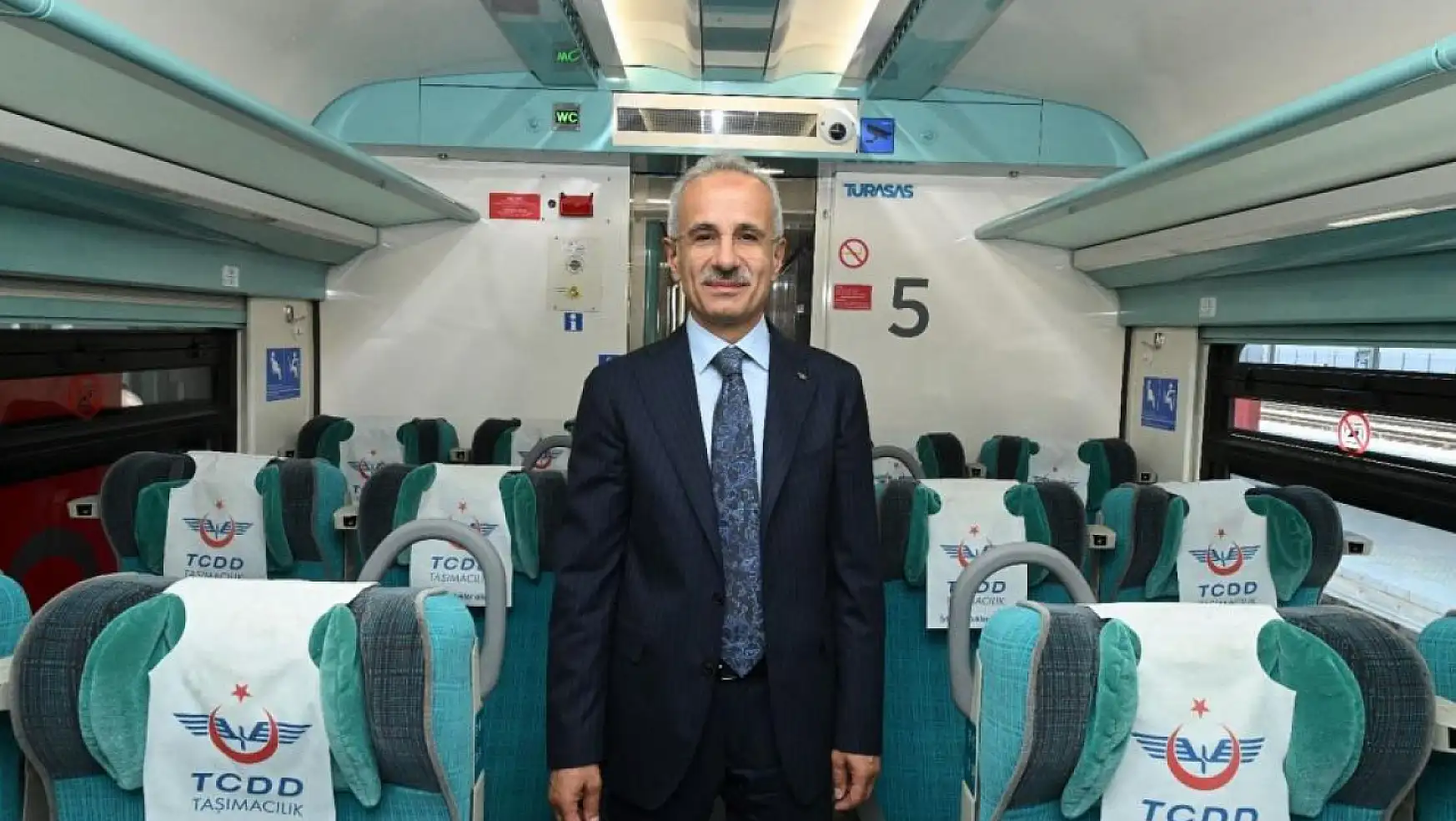 Bakan Uraloğlu Ankara-Konya, İstanbul-Konya arasında ne kadar yolcu taşındığını açıkladı!