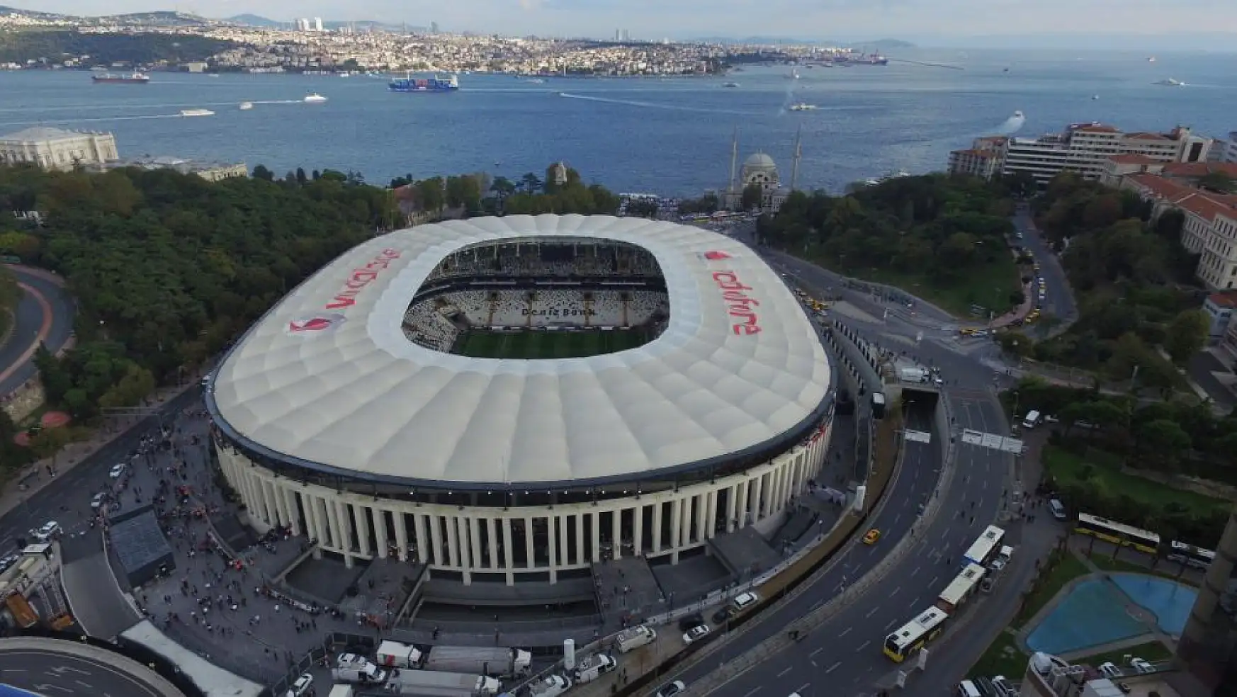 Beşiktaş, yeni sponsorunu arıyor