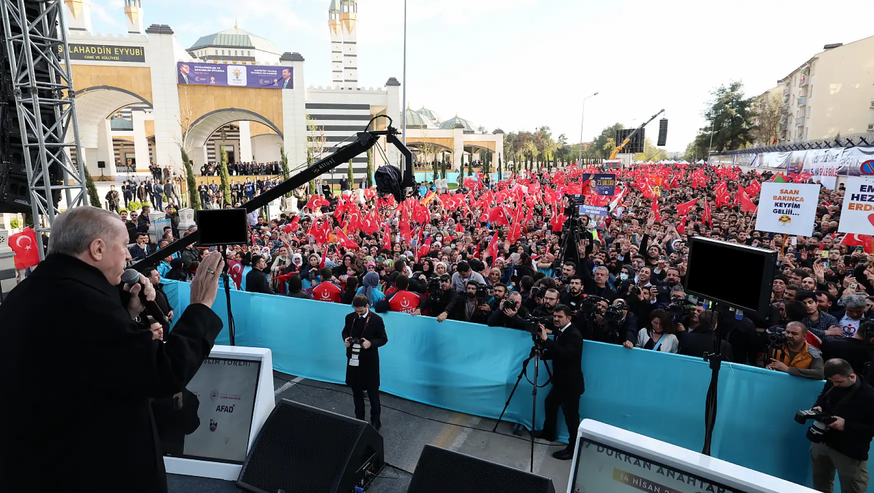 Erdoğan: 'Şimdi bu Selo, nerede? Yasin Börü yavrumuzu bunlar şehit etmediler mi?'