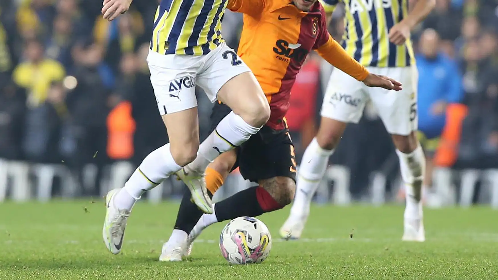 Fenerbahçe sezonu Galatasaray derbisiyle kapatıyor