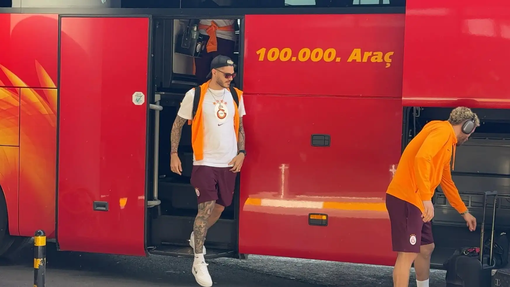 Galatasaray, Süper Kupa Maçı için Şanlıurfa'ya yola çıktı