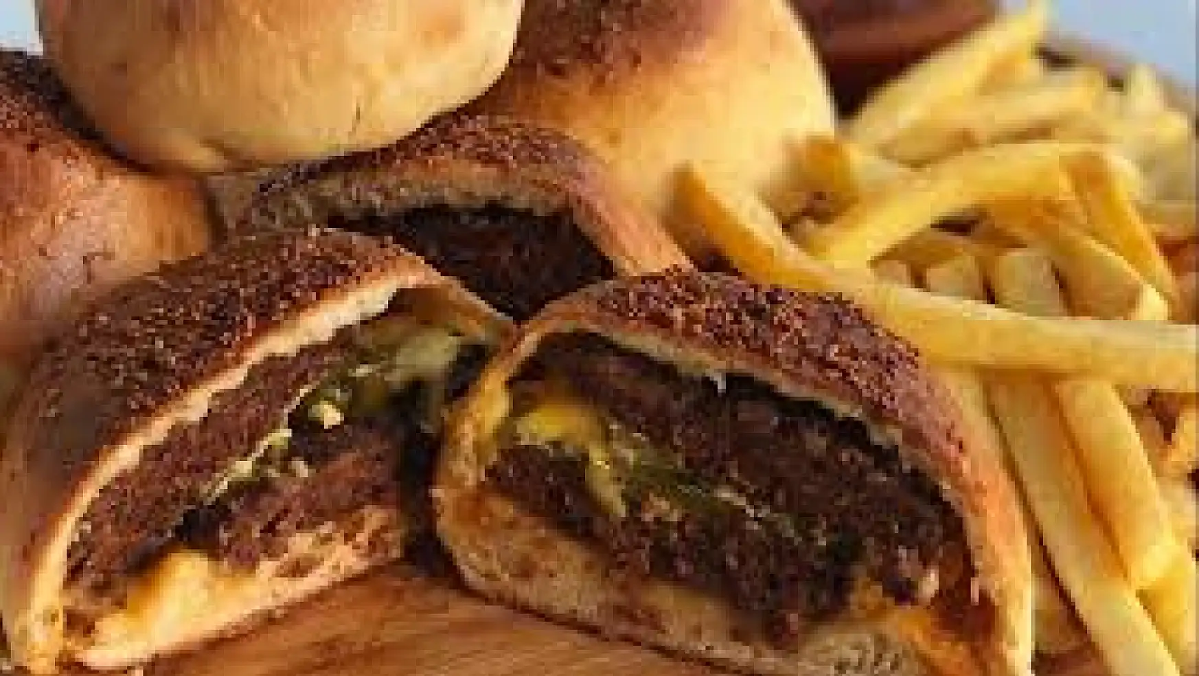 KAPALI HAMBURGER TARİFİ! Kapalı hamburger nasıl yapılır?