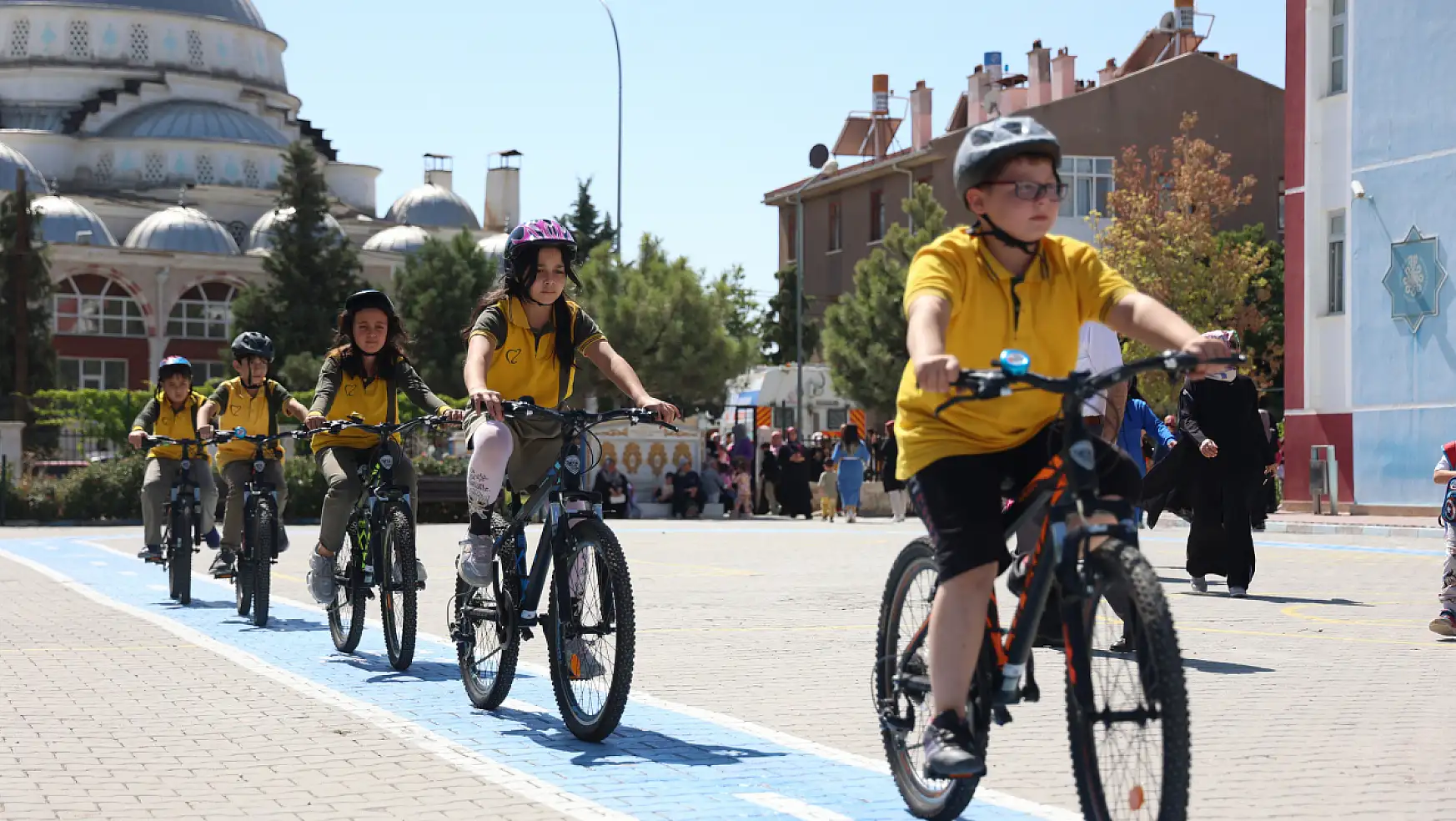 Konya Büyükşehir Belediyesinden okullarda bisiklet ve bakım eğitimi