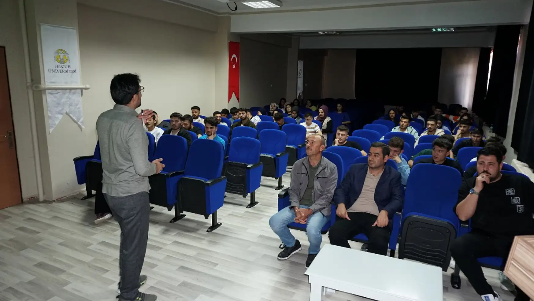 Konya'da bağımlılık eğitimi düzenlendi!