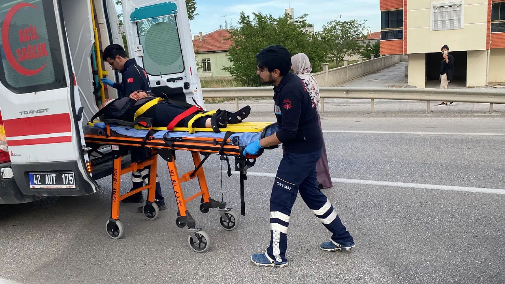 Konya'da elektrikli bisiklet sürücüsüne araba çarptı!